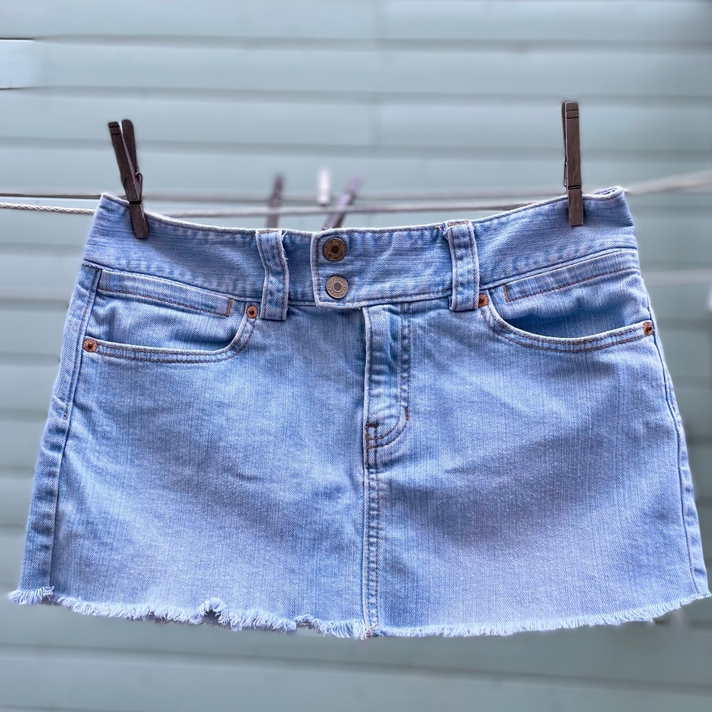 Gap Stretch Faded Light Wash Denim Miniskirt